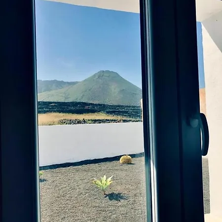 Casita Volcan Lanzarote Ye